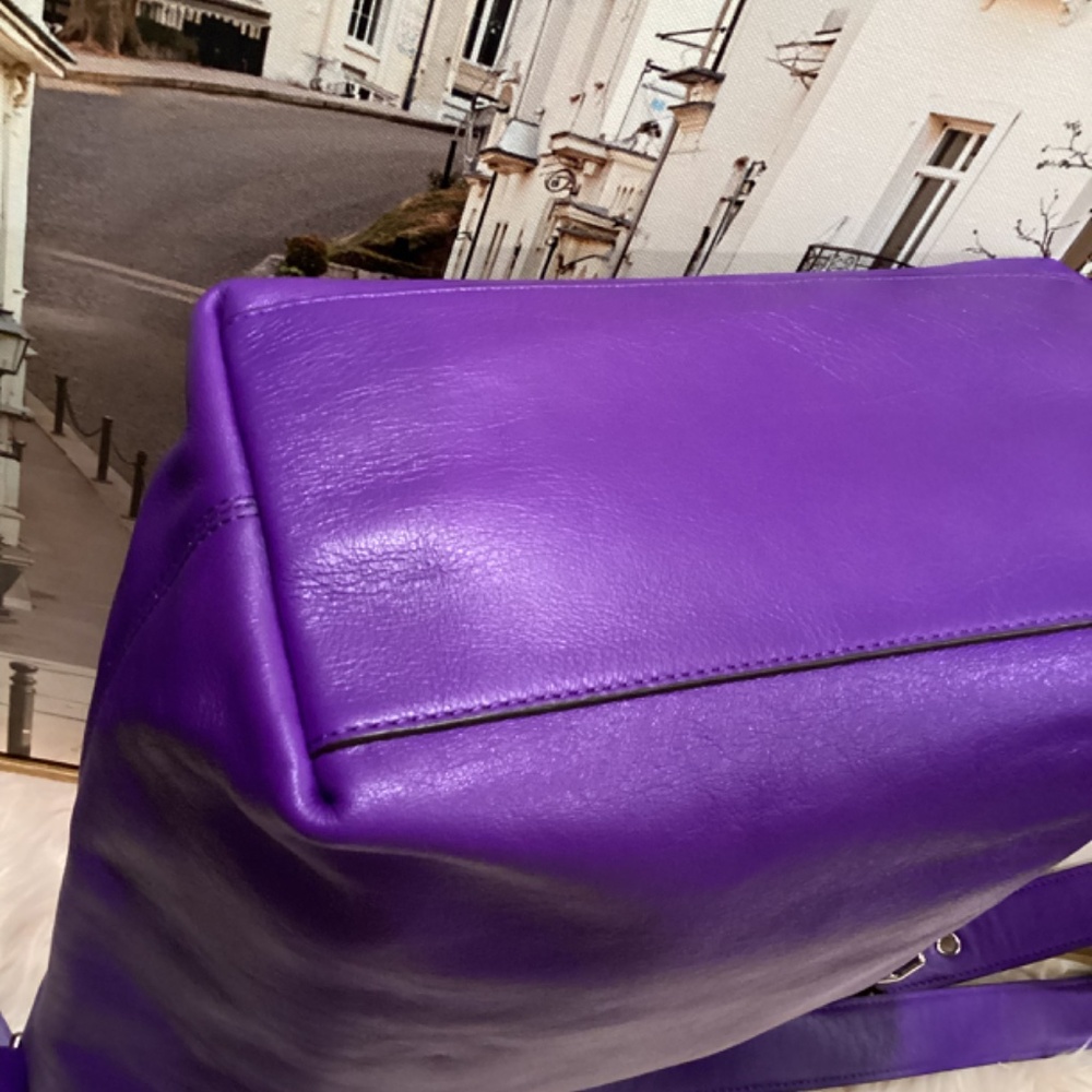 Coach Legacy Duffle Shoulderbag in Violet - Picture 7 of 14